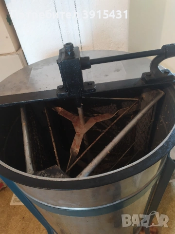 Центрофуга за мед, снимка 3 - За пчели - 53656062