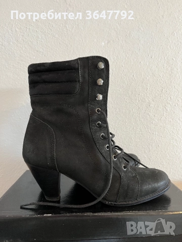 Дамски боти и сандали, снимка 1