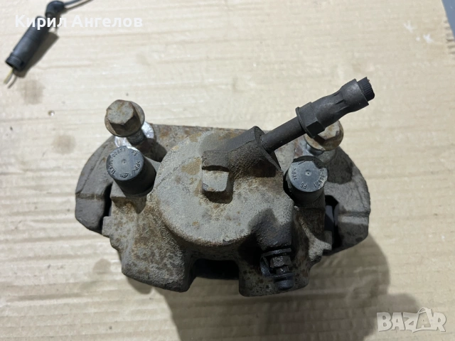 Предни спирачни апарати за BMW E46 (2.0 до 2.8), снимка 3 - Части - 50280933