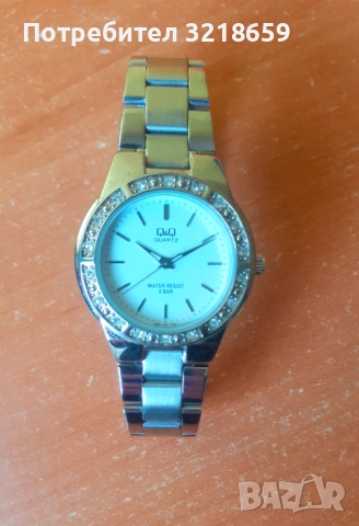 Дамски часовник