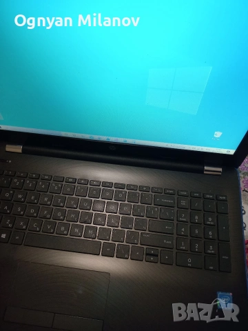 Продава,лаптоп НР-15-bs00xx,рам 8gb,ssd+втори хард диск, снимка 2 - Лаптопи за дома - 53327323