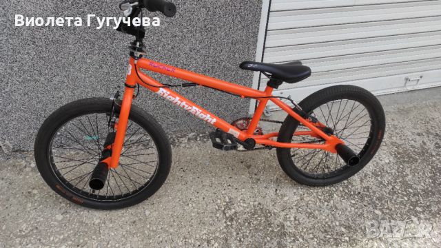 Днес в 14:15 ч. Велосипед EightyEight 2016A BMX, 20 инча, V-brake, Черен/Оранжев, снимка 2 - Велосипеди - 45807621