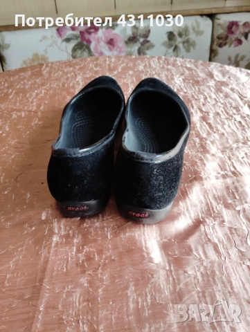 Оригинални обувки CROCS , снимка 4 - Дамски ежедневни обувки - 53408949