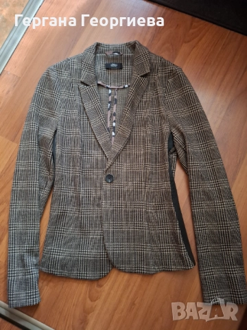 Дамско ново сако на марката S Oliver