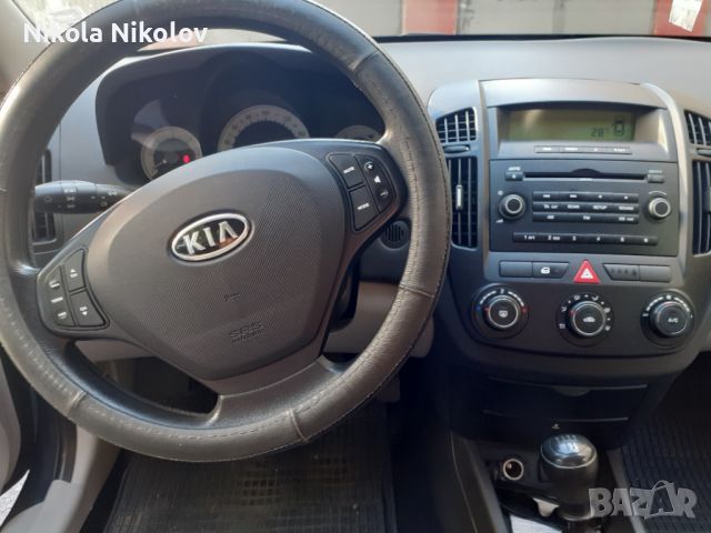 Kia Seed 1.6 CRDI 90кс.Дизел, снимка 3 - Автомобили и джипове - 46246596