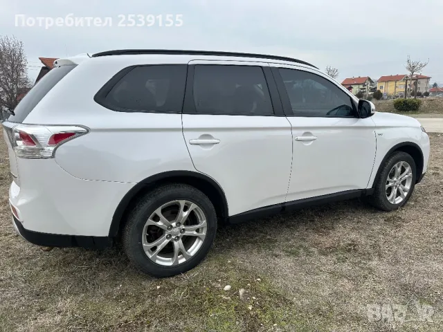 Mitsubishi Outlander 3.0 GT, снимка 13 - Автомобили и джипове - 49479369