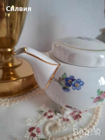 Малък чайник за колекция, снимка 3 - Антикварни и старинни предмети - 53615077