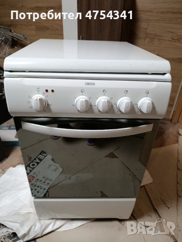 Фурна ZANUSSI с електически и газови котлони, снимка 5 - Печки, фурни - 53698598