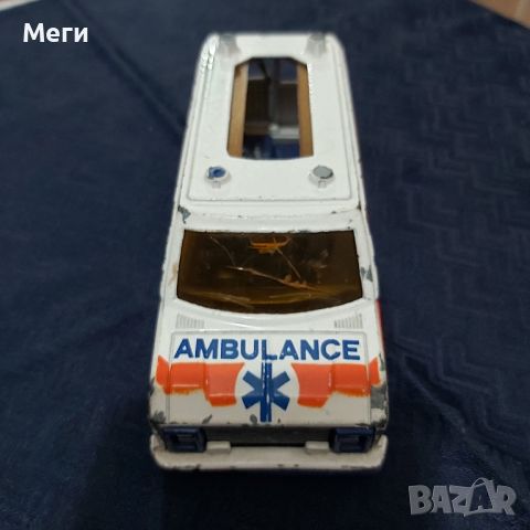 Колекционеркса Количка Ambulance, снимка 1 - Колекции - 45784649