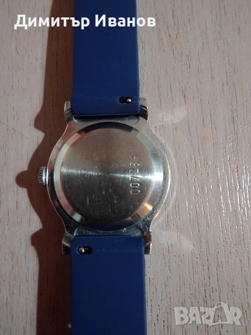 Съветски механичен часовник в перфектно състояние, с нова силиконова каишка. , снимка 7 - Мъжки - 53433194