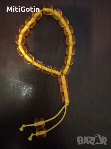 Броиница от киебар, снимка 2 - Антикварни и старинни предмети - 52946913