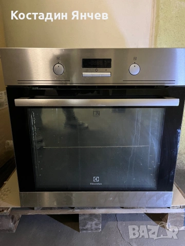 Фурна за вграждане Electrolux  не работи, снимка 2 - Печки, фурни - 53956259