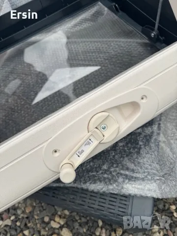 Midi Heki, Dometic Rooflight 70x50cm с манивела и принудителна вентилация и лед осветление , снимка 17 - Къмпинг мебели - 50178898