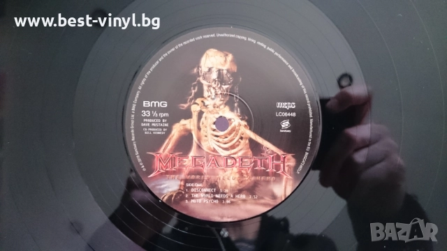 Грамофонна Плоча (Megadeth - The World Needs a Hero), снимка 3 - Грамофонни плочи - 52666819