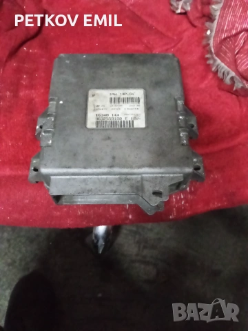 Компютър за Ситроен saxo 1.4 vts 75 кс 963255980, снимка 2 - Части - 54061610