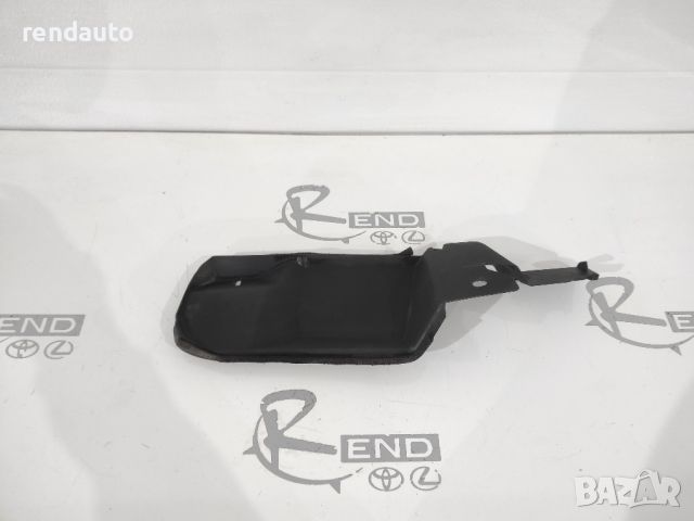 Вътрешна кора на преден десен калник за Toyota Auris 2006-2012 53825-02020, снимка 1 - Части - 45724635