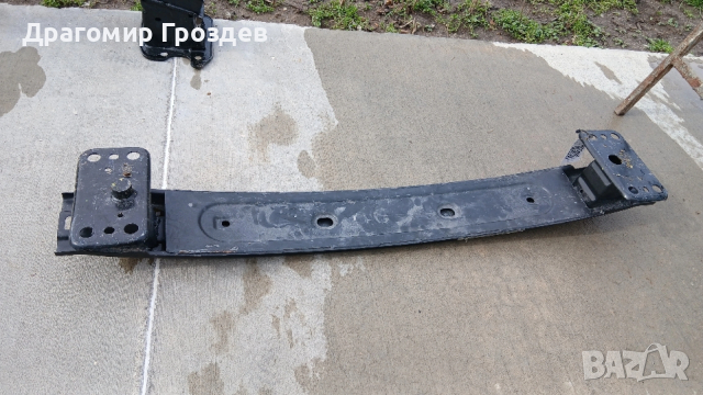 Основа за предна броня за FIAT 500 / Фиат 500 (след 2015г), снимка 3 - Части - 53571697