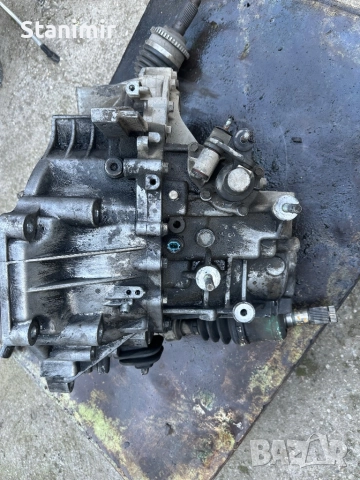 Скоростна кутия Мазда 6 GG 2004 , снимка 4 - Части - 51961061