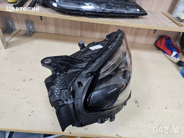 Десен фар Mercedes W214 desen far мерцедес 214 е класа, снимка 6 - Части - 51241984