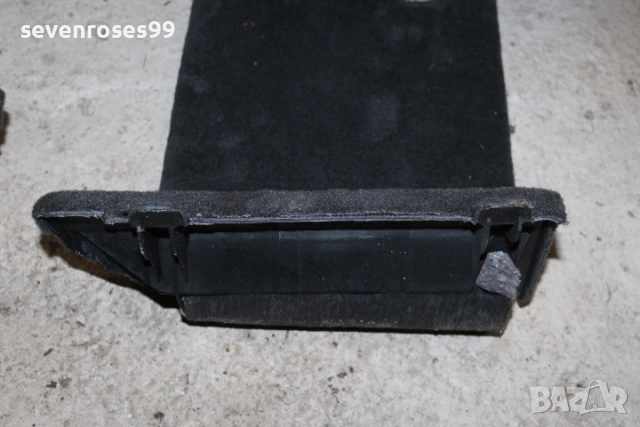 Интериорна пластмаса багажник лява Волво В70 2009 Volvo V70 комби  468500Z, снимка 2 - Части - 53510420