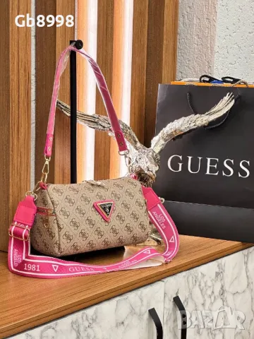 Чанта Guess, снимка 3 - Чанти - 47225454