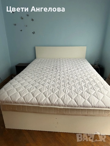 Спалня с матрак и топ матрак – много запазена 190/140, снимка 2 - Спални и легла - 53773060