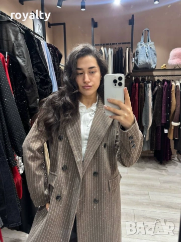 Елегантно Дълго Дамско Палто , снимка 2 - Палта, манта - 53312752