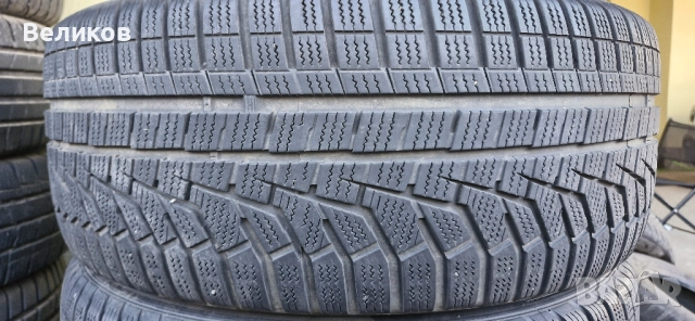 Зимни Гуми Hankook 235/45R18, снимка 2 - Гуми и джанти - 52156158