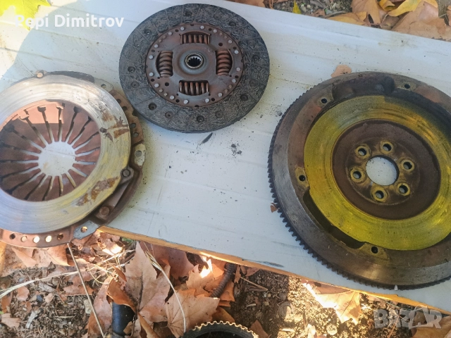 OPEL CORSA D corsa C Zafira B ТВЪРД МАХОВИК 90400169