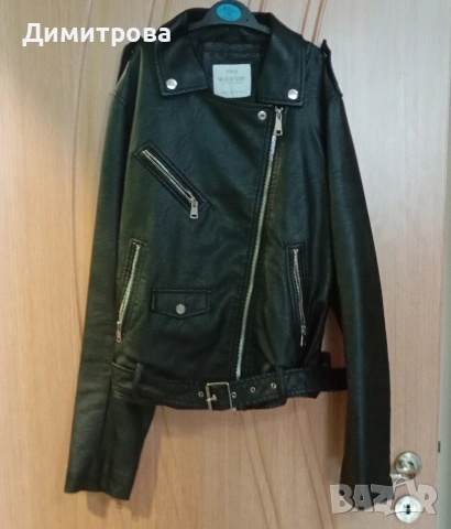 Дамско кожено яке размер М 