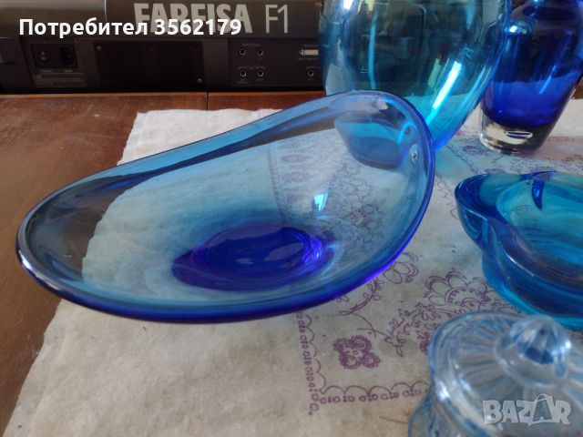 Вази и плата синьо стъкло, снимка 14 - Вази - 46007585