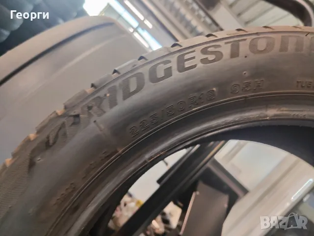 2бр.зимни гуми 225/50/18 Bridgestone, снимка 4 - Гуми и джанти - 48629375