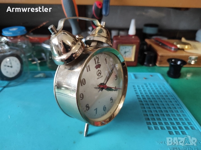 Ретро Китайски Механичен Часовник Будилник , снимка 4 - Антикварни и старинни предмети - 51863431