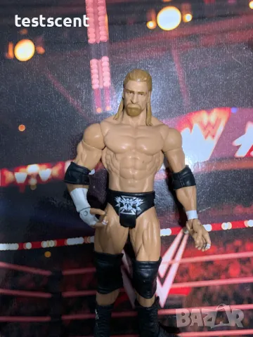 Екшън фигура WWE Triple H Трите Хикса Mattel basic Series играчка figure HHH, снимка 3 - Колекции - 49552970