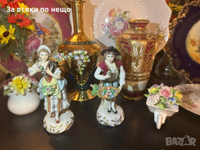 Sitzendorf Germany  “ Цветарите” класически немски фигури от средата на 20 век Код P2077