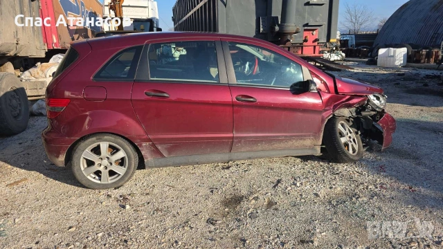 Mercedes-Benz, снимка 2 - Автомобили и джипове - 53669840