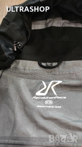 Дамско горнище Revolution Race M size, снимка 5 - Якета - 53119612