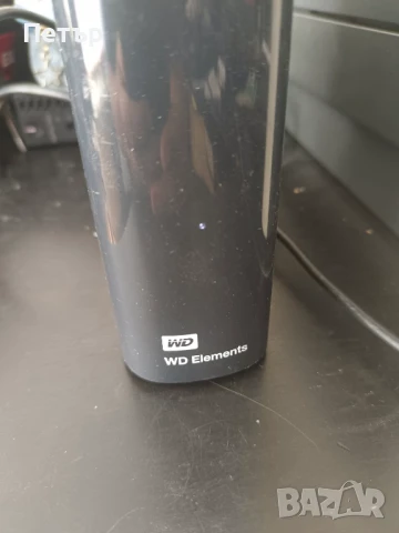 Продавам външен хард диск WD Elements 1TB