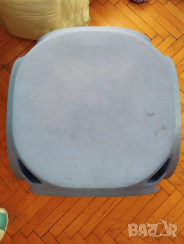 Пластмасови маси и столчета , снимка 4 - Други стоки за дома - 47021040