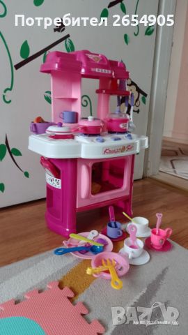 Детска кухня, снимка 2 - Играчки за стая - 45156073