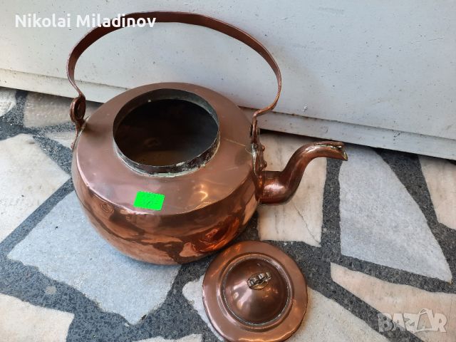 Старинен чайник от мед, снимка 2 - Антикварни и старинни предмети - 46006788