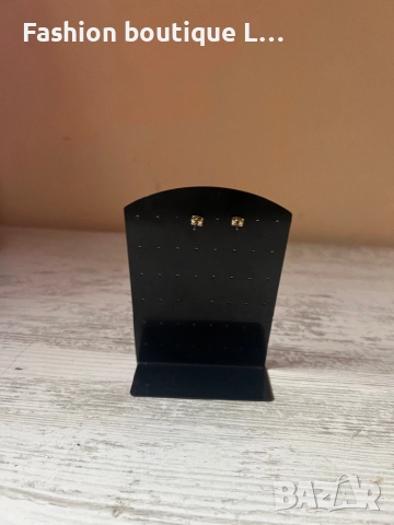 Стойка за закачане на обици в черен цвят 🖤, снимка 3 - Други - 52376475