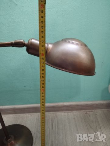 Стара писалищна лампа, снимка 2 - Настолни лампи - 45523565