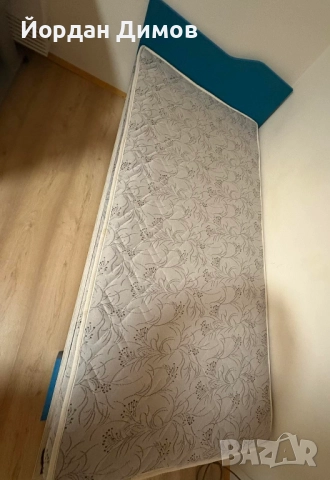 Продавам единично легло с матрак, снимка 5 - Спални и легла - 52013932