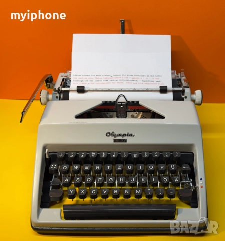 Пишеща Машина Olympia Monica  Клавиатура Qwertz Латиница Топ Състояние Обслужена 1969 година !