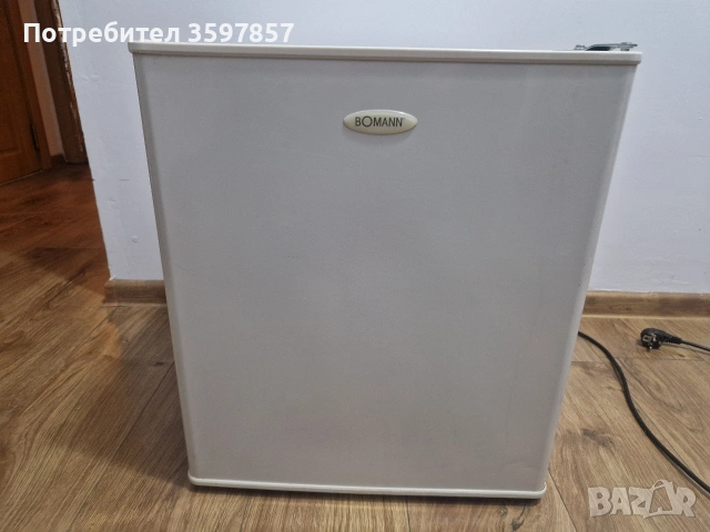 Хладилник мини бар работещ отлично 59 евро, снимка 9 - Хладилници - 53697806