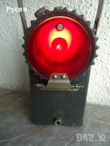 Стар сигнален фенер, снимка 4 - Антикварни и старинни предмети - 53222578