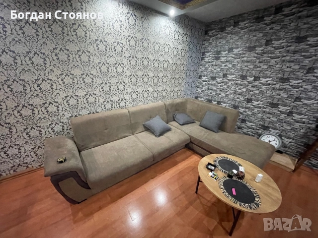 Продавам ъглов диван, снимка 3 - Дивани и мека мебел - 53357562