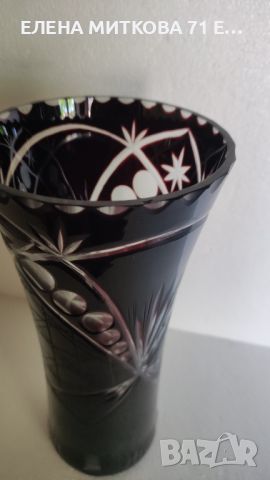 Голяма ваза от червен кристал ръчна гравюра, снимка 3 - Вази - 45514676
