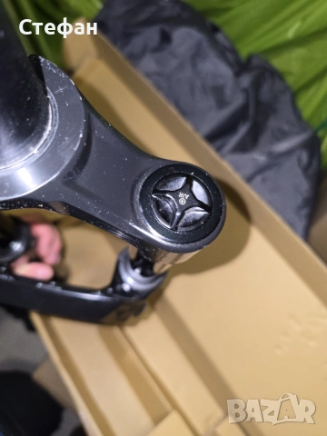 Амортисьорна вилка RockShox Rock Shox ZEB, снимка 8 - Части за велосипеди - 50414587